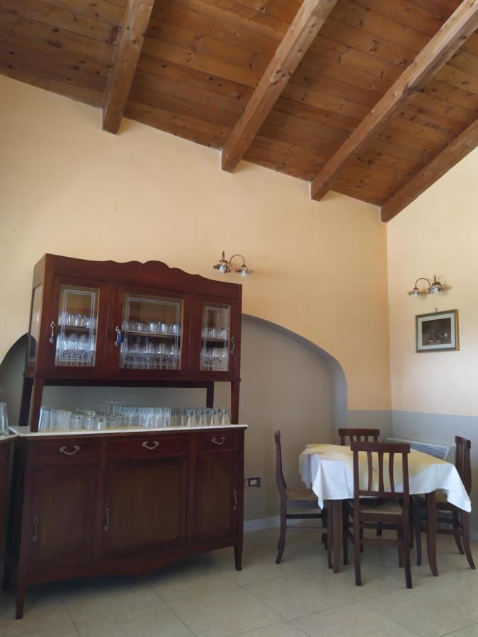 Agriturismo Il Casale Del Cavaliere SantʼAgata deʼ Goti Bagian luar foto